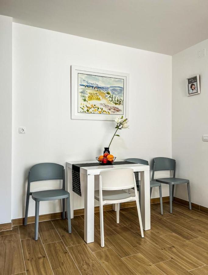 Ladovina Apartment Split Exterior foto